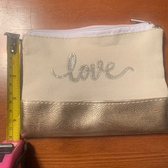 Makeup bag - Picture 4 of 4